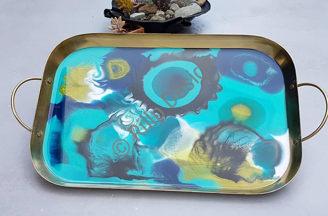 70’s Vibe Metal and Resin tray now available @rillpdesign #70’svibe